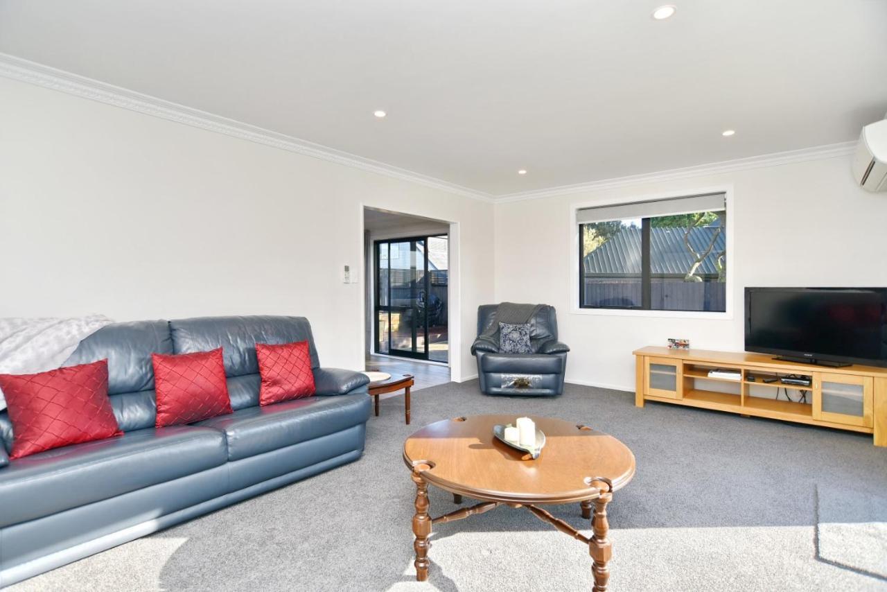 Lavandula 4 - Christchurch Holiday Homes Екстер'єр фото