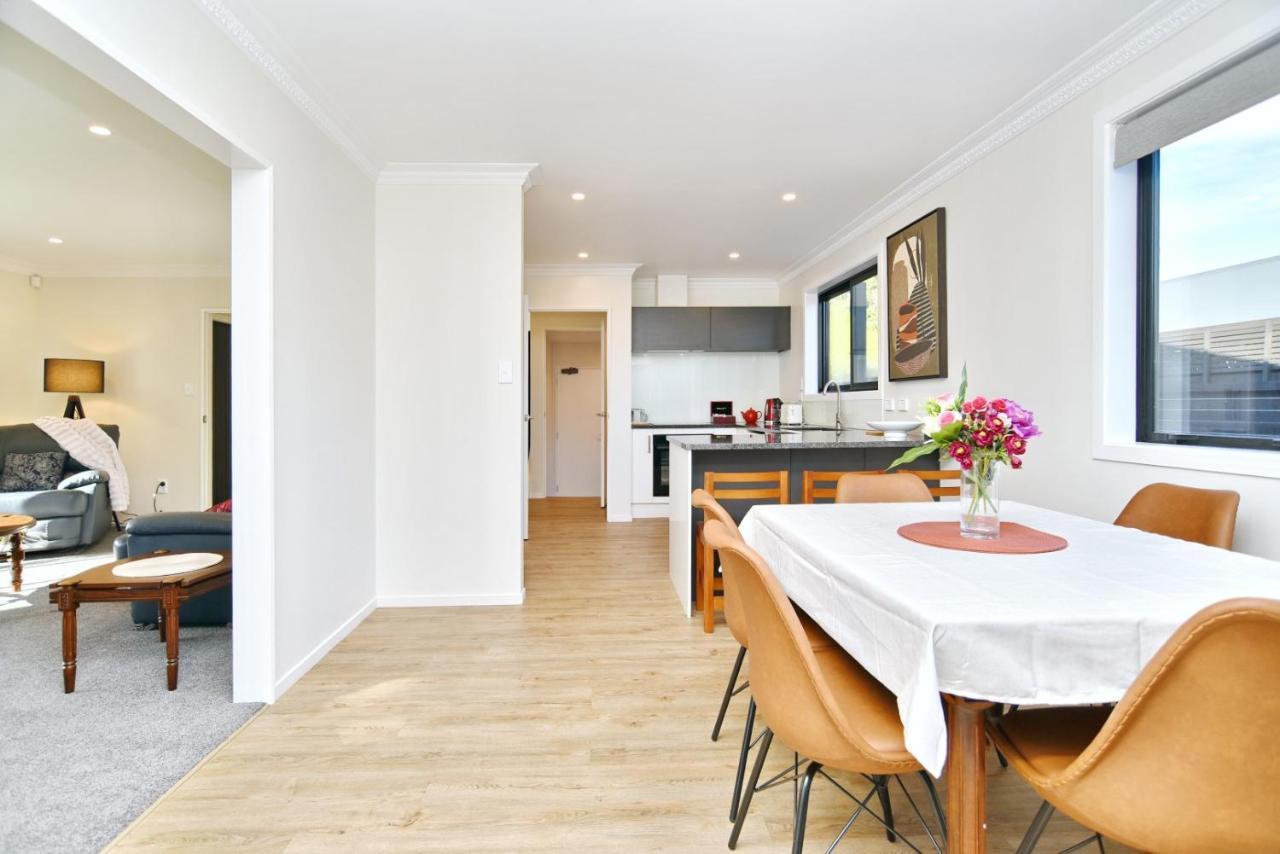 Lavandula 4 - Christchurch Holiday Homes Екстер'єр фото