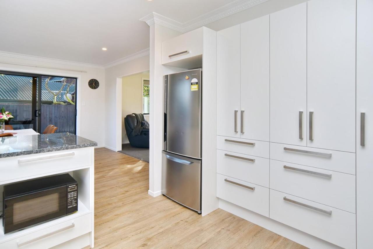 Lavandula 4 - Christchurch Holiday Homes Екстер'єр фото