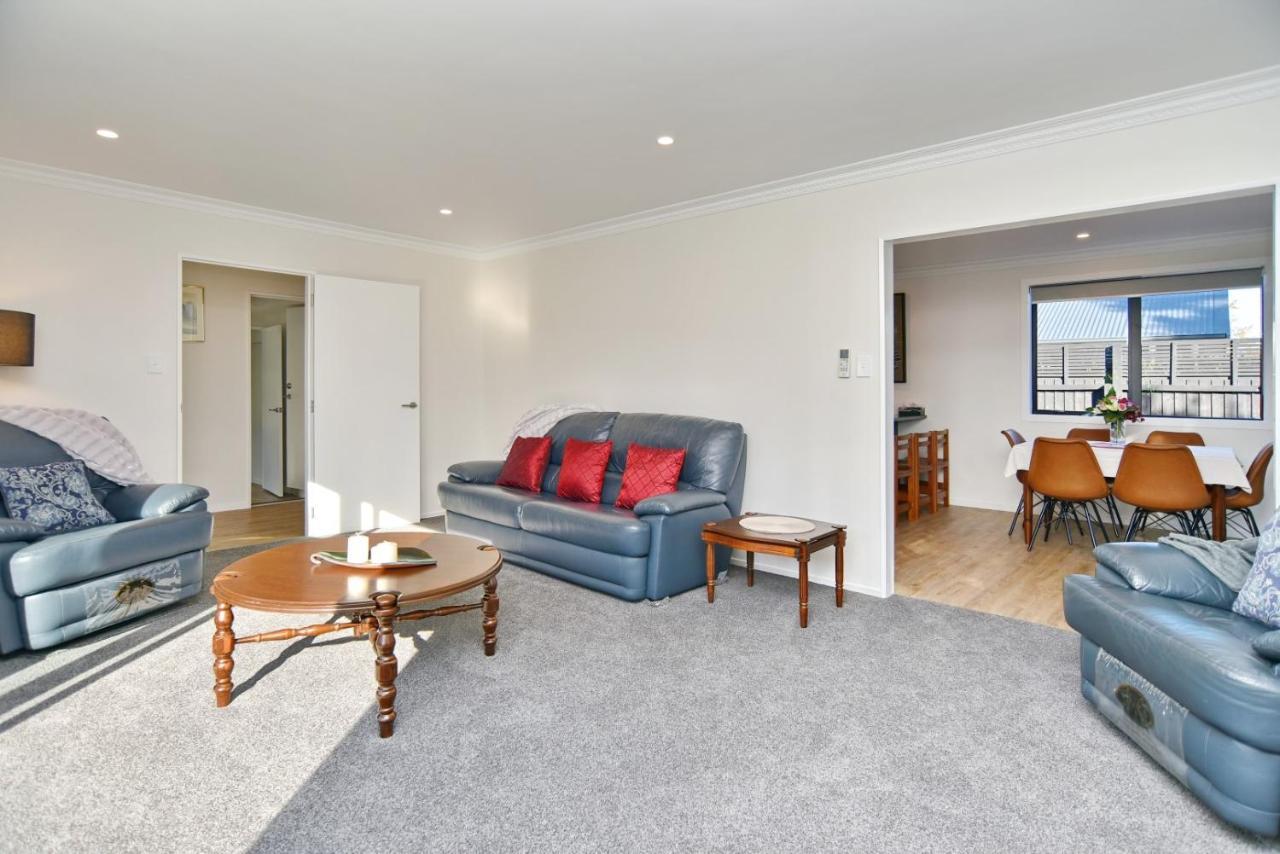 Lavandula 4 - Christchurch Holiday Homes Екстер'єр фото